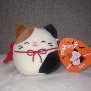 4” Cam the vampire cat Squishmallow